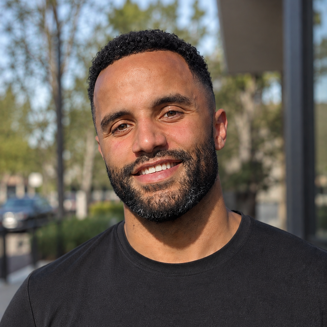 Marcus Adams